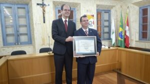MERCIO BEMFICA E JUIZ ANTONIO CARLOS PARREIRA - VArginha